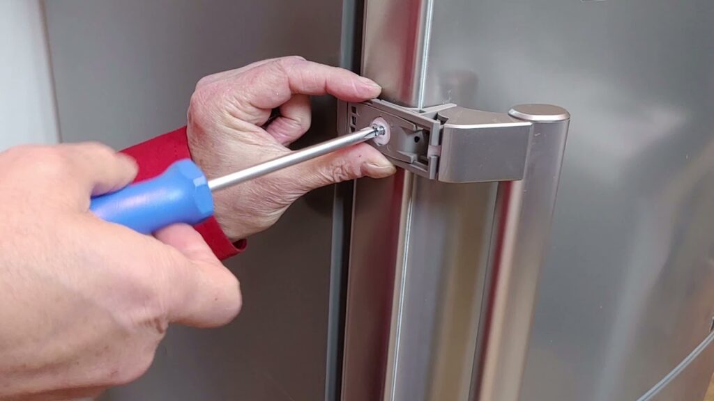 How to Replace a Fridge Handle