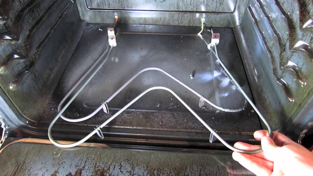 How to Change the Grill Element of a Microwave